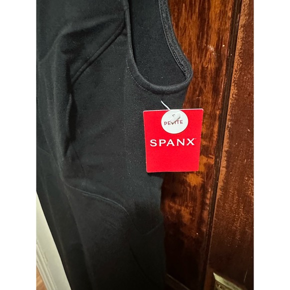 New with tags Spanx large petite The perfect jumpsuit black - Picture 2 of 8